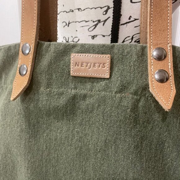 NETJETS OLIVE GREEN TOTE BAG BOHO CANVAS LEATHER TRAVEL CARAVAN MILITARY - Picture 4 of 16